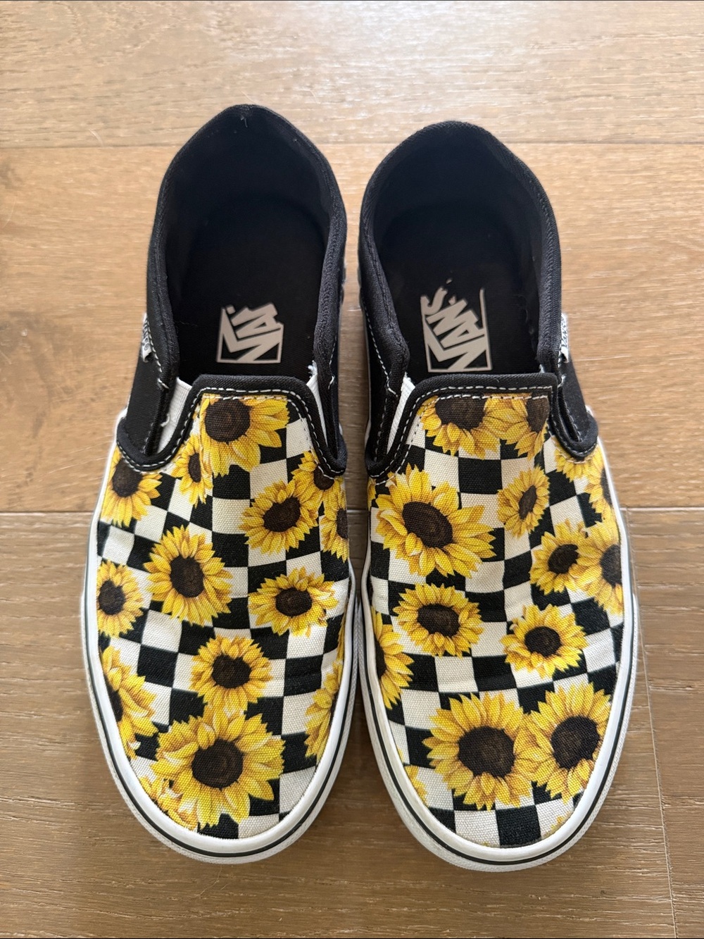 Vans Classic Black & Yellow Sunflower Checkerboard Slip-On Sneakers | 7.5